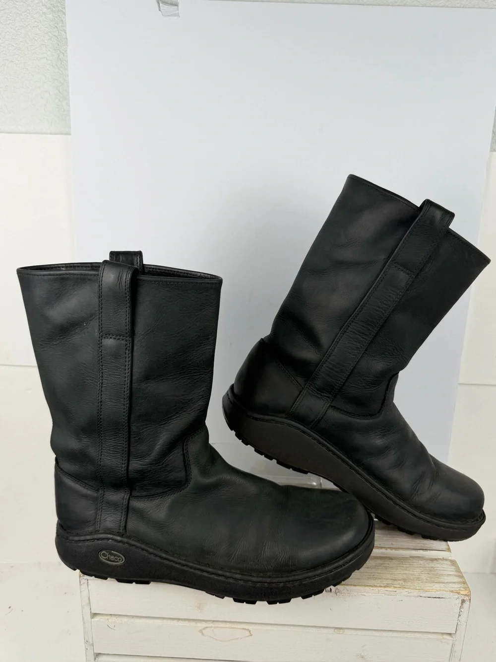 Chaco Credence tall leather boots men’s size 11.5 Vibram Nurl rubber outsole